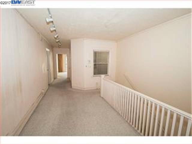 911 Amphlett Blvd, SAN MATEO, California 94401, ,Comm Ri Multi-units 5+,For Sale,Amphlett Blvd,40775017