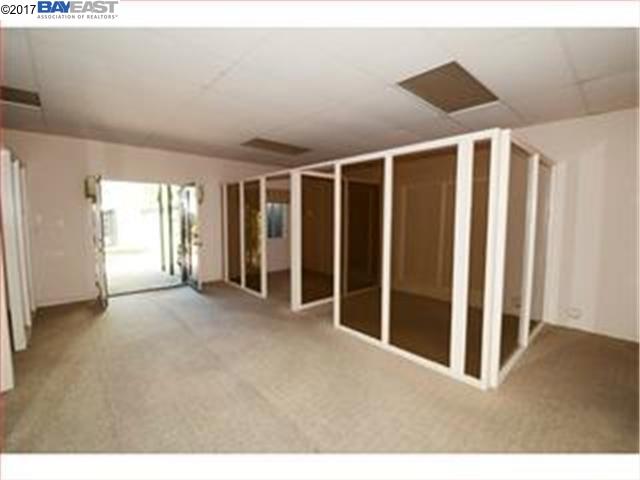 911 Amphlett Blvd, SAN MATEO, California 94401, ,Comm Ri Multi-units 5+,For Sale,Amphlett Blvd,40775017