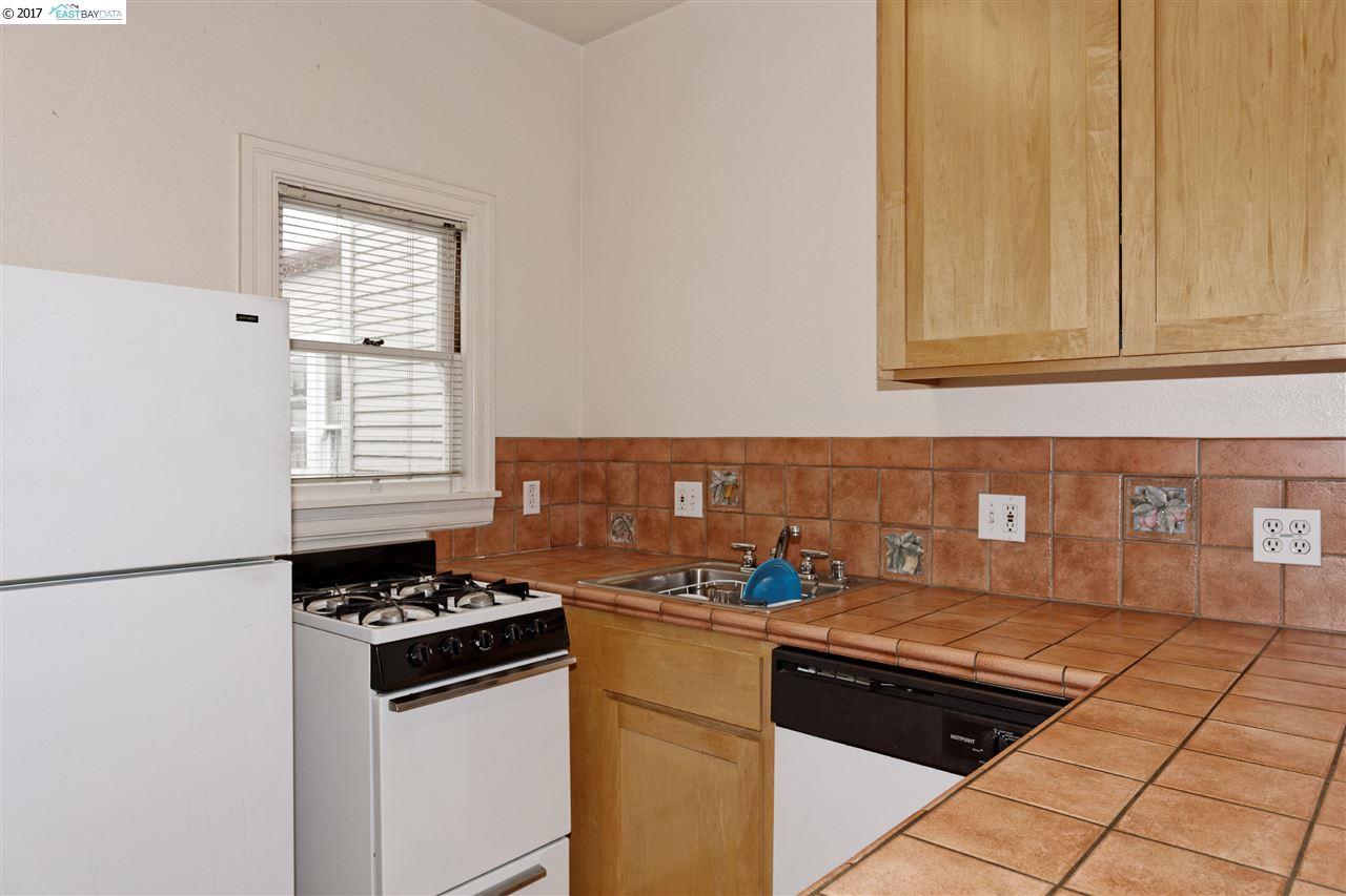 5324 College Ave, OAKLAND, California 94618, ,Comm Ri Multi-units 5+,For Sale,College Ave,40775758