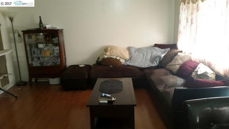 6125 Hayes St, OAKLAND, California 94621, ,Comm Ri Multi-units 5+,For Sale,Hayes St,40776388