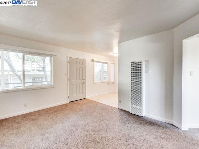 2515 10Th Ave, OAKLAND, California 94606, ,Comm Ri Multi-units 5+,For Sale,10Th Ave,40777779