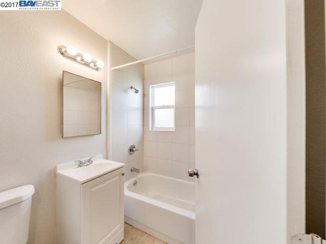 2515 10Th Ave, OAKLAND, California 94606, ,Comm Ri Multi-units 5+,For Sale,10Th Ave,40777779