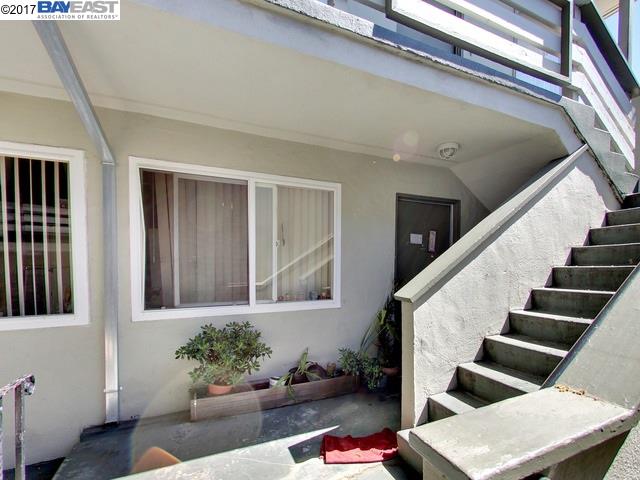 2515 10Th Ave, OAKLAND, California 94606, ,Comm Ri Multi-units 5+,For Sale,10Th Ave,40777779