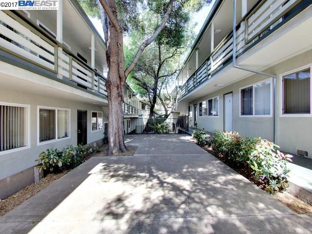2515 10Th Ave, OAKLAND, California 94606, ,Comm Ri Multi-units 5+,For Sale,10Th Ave,40777779