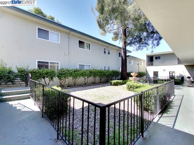 2515 10Th Ave, OAKLAND, California 94606, ,Comm Ri Multi-units 5+,For Sale,10Th Ave,40777779