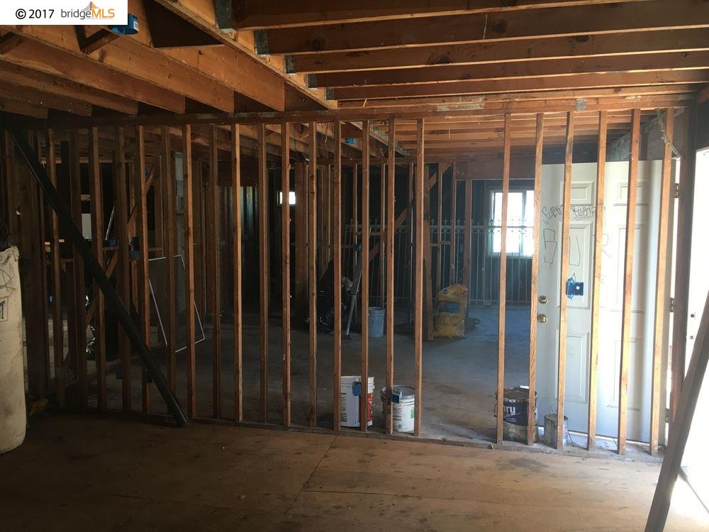 1317 Burbeck Ave, RICHMOND, California 94801, ,Comm Ri Multi-units 5+,For Sale,Burbeck Ave,40781424