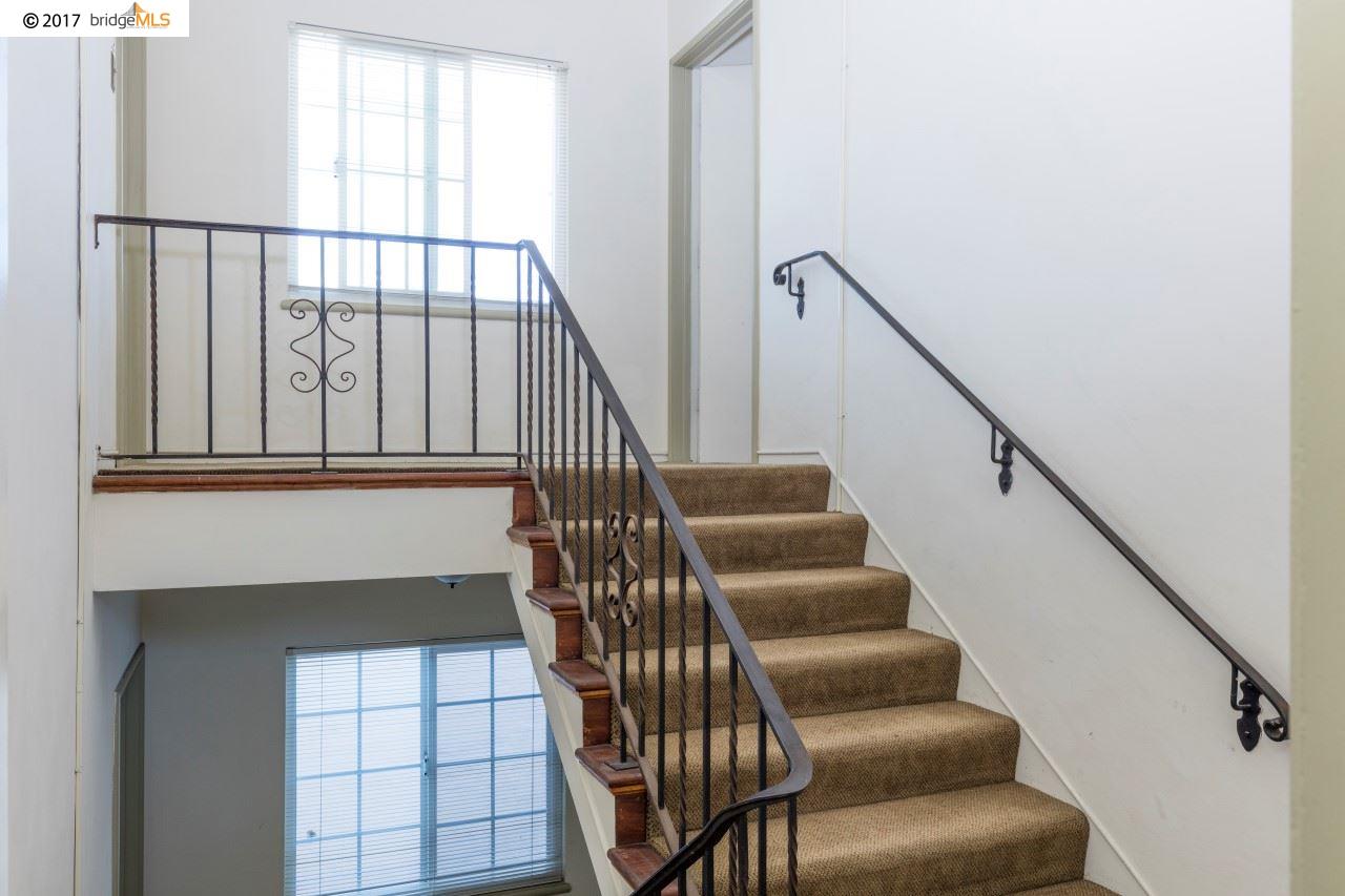 1441 University Ave, BERKELEY, California 94702, ,Comm Ri Multi-units 5+,For Sale,University Ave,40783365