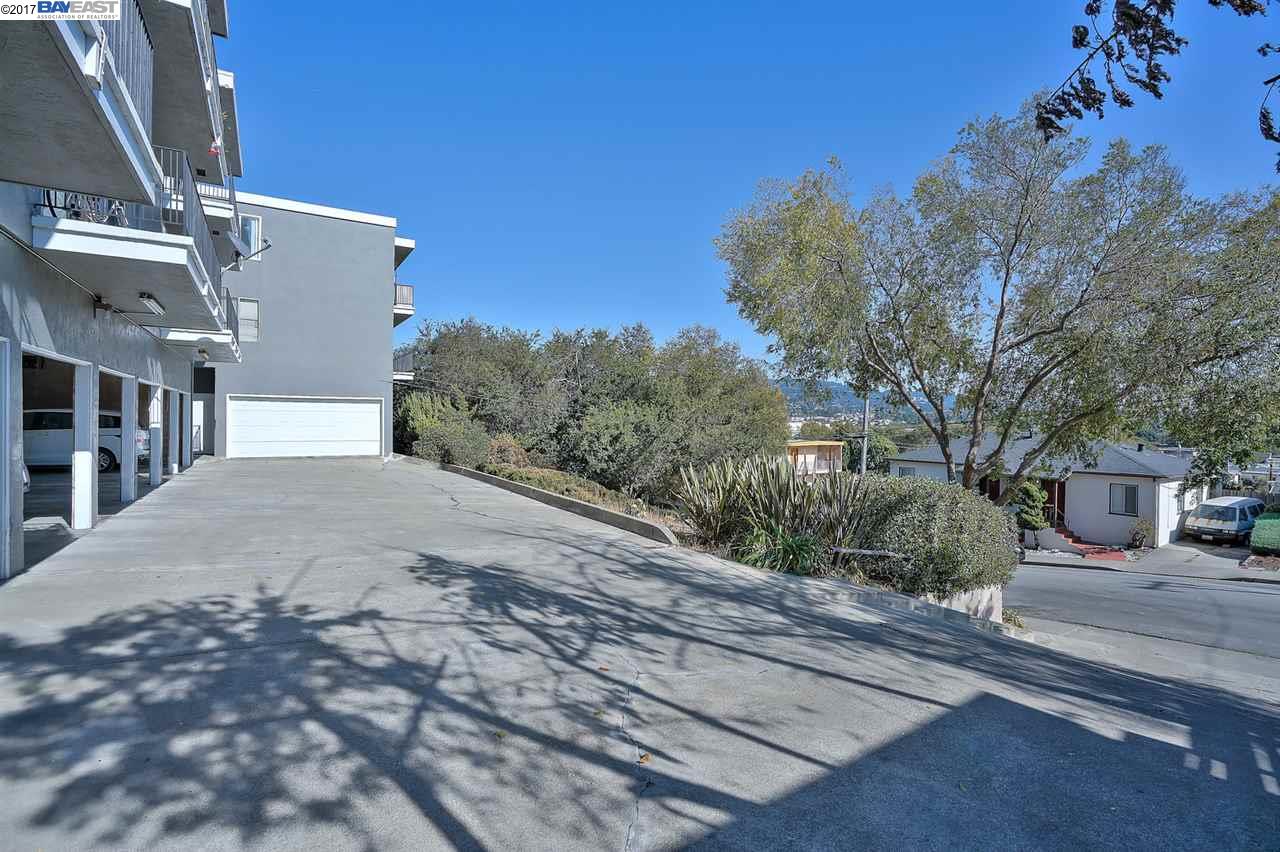 5621 El Dorado, EL CERRITO, California 94530, ,Comm Ri Multi-units 5+,For Sale,El Dorado,40784388