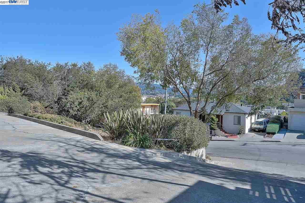 5621 El Dorado, EL CERRITO, California 94530, ,Comm Ri Multi-units 5+,For Sale,El Dorado,40784388