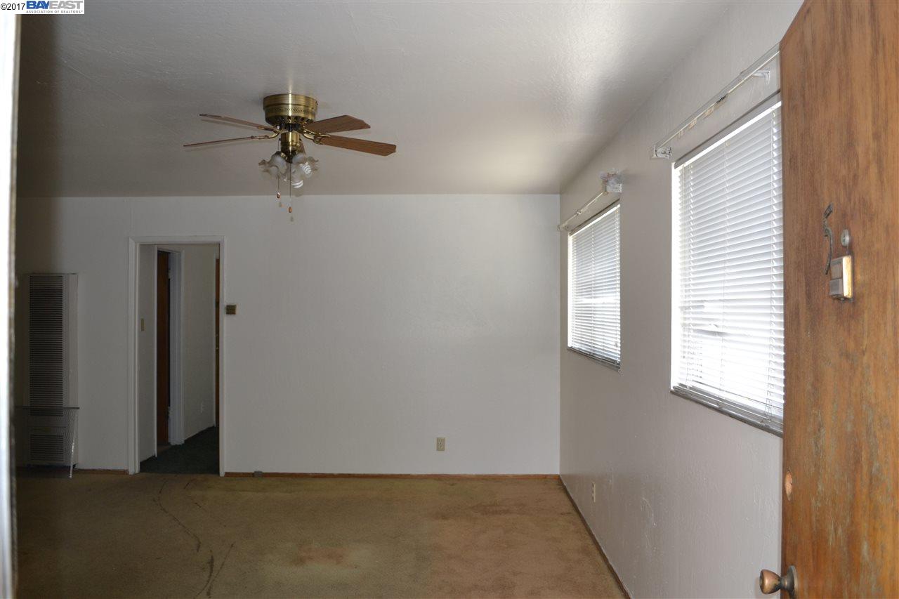 670 18Th St, OAKLAND, California 94612, ,Comm Ri Multi-units 5+,For Sale,18Th St,40788239
