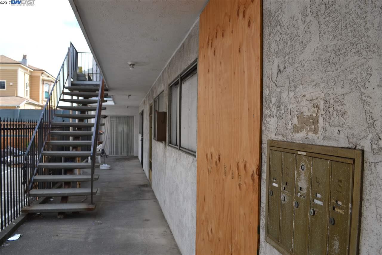 670 18Th St, OAKLAND, California 94612, ,Comm Ri Multi-units 5+,For Sale,18Th St,40788239