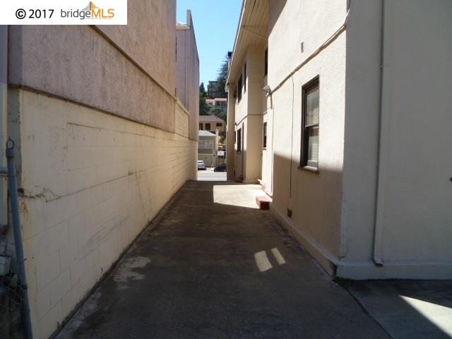 3650 Grand Avenue, OAKLAND, California 94610, ,Comm Ri Multi-units 5+,For Sale,Grand Avenue,40790164