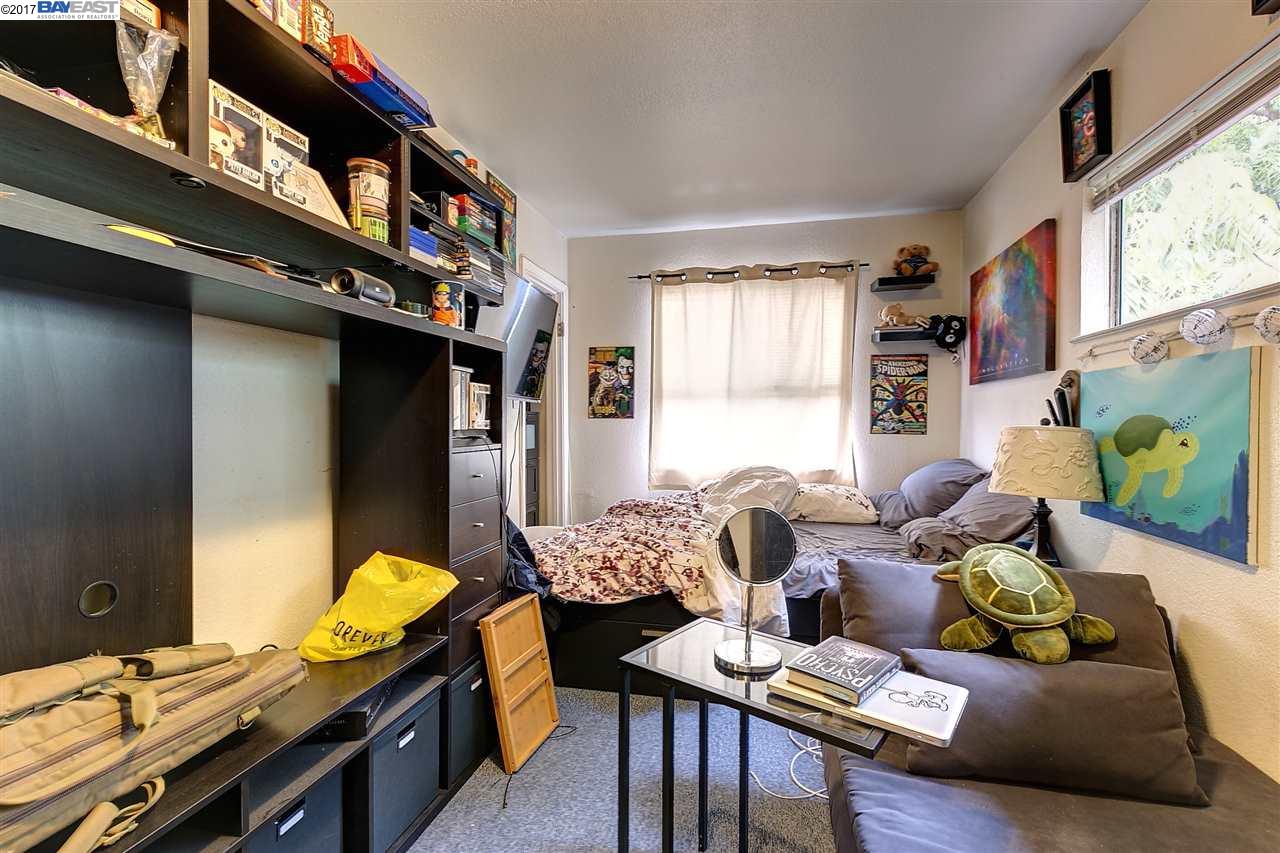 2151 24Th St, OAKLAND, California 94606, ,Comm Ri Multi-units 5+,For Sale,24Th St,40790282