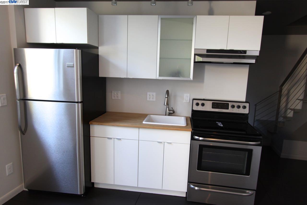 830 Milton St, OAKLAND, California 94607, ,Comm Ri Multi-units 5+,For Sale,Milton St,40790657
