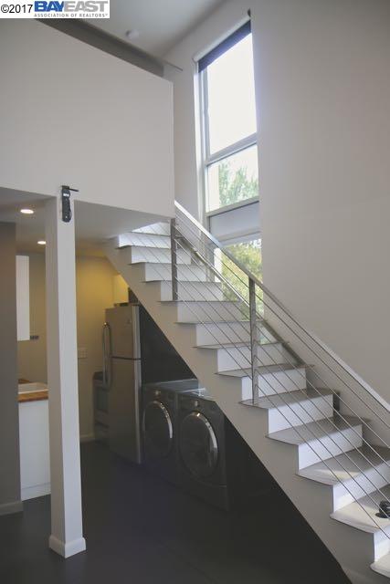 830 Milton St, OAKLAND, California 94607, ,Comm Ri Multi-units 5+,For Sale,Milton St,40790657