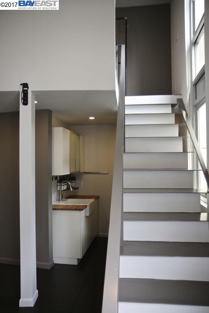 830 Milton St, OAKLAND, California 94607, ,Comm Ri Multi-units 5+,For Sale,Milton St,40790657