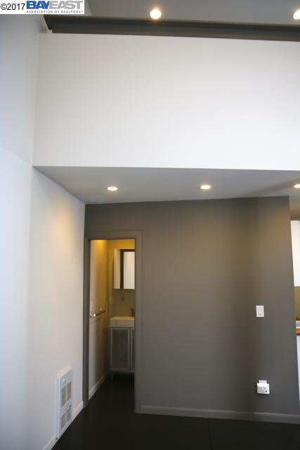830 Milton St, OAKLAND, California 94607, ,Comm Ri Multi-units 5+,For Sale,Milton St,40790657