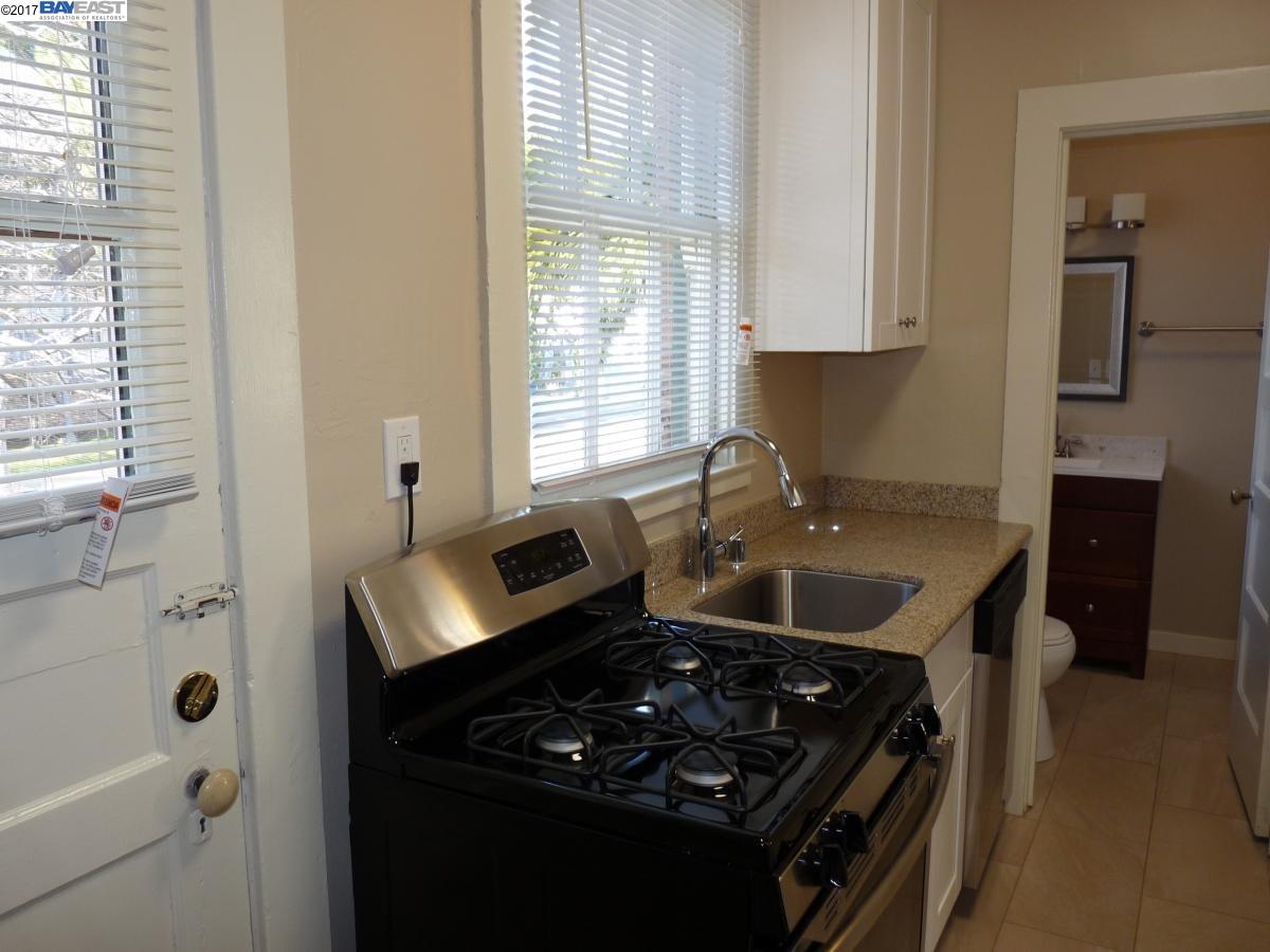 1805 Alameda Ave, ALAMEDA, California 94501, ,Comm Ri Multi-units 5+,For Sale,Alameda Ave,40792591