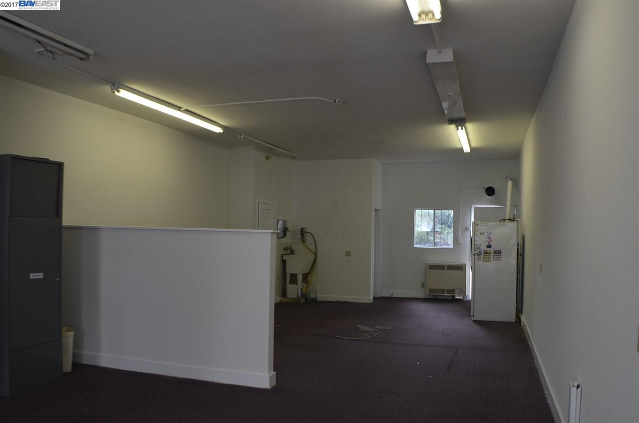 1471 MacArthur Blvd, OAKLAND, California 94602, ,Comm Industrial For Lease,For Rent,MacArthur Blvd,40942501