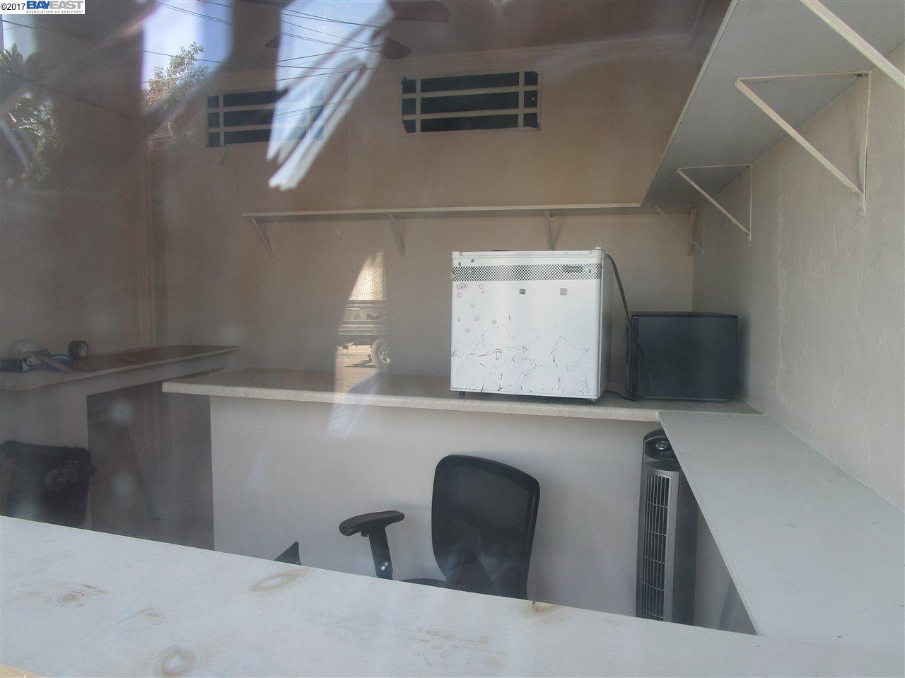 1101 28th Street, OAKLAND, California 94608-4401, ,Comm Ri Multi-units 5+,For Sale,28th Street,40800729