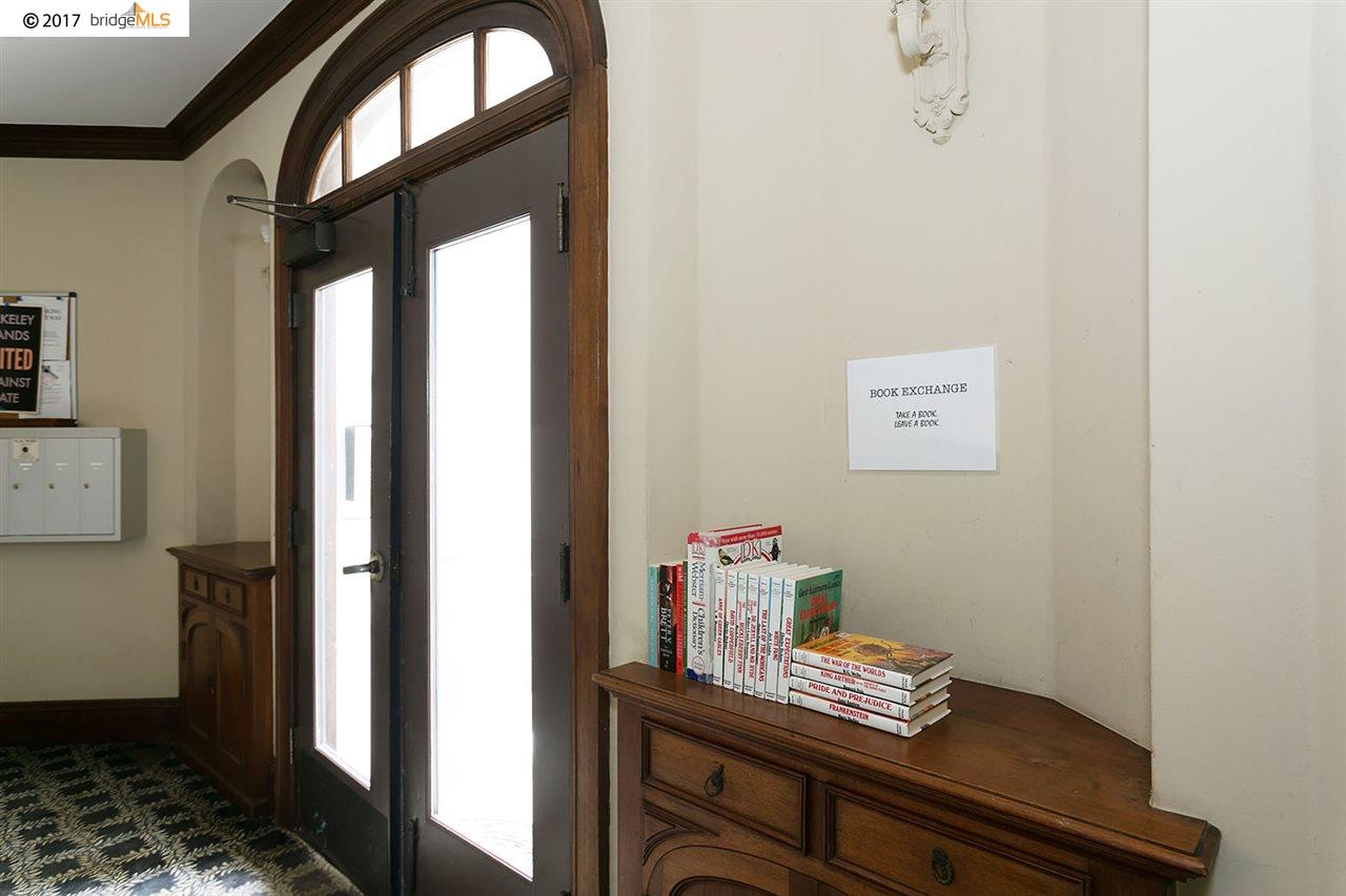 3141 COLLEGE AVENUE, BERKELEY, California 94705, ,Comm Ri Multi-units 5+,For Sale,COLLEGE AVENUE,40801557