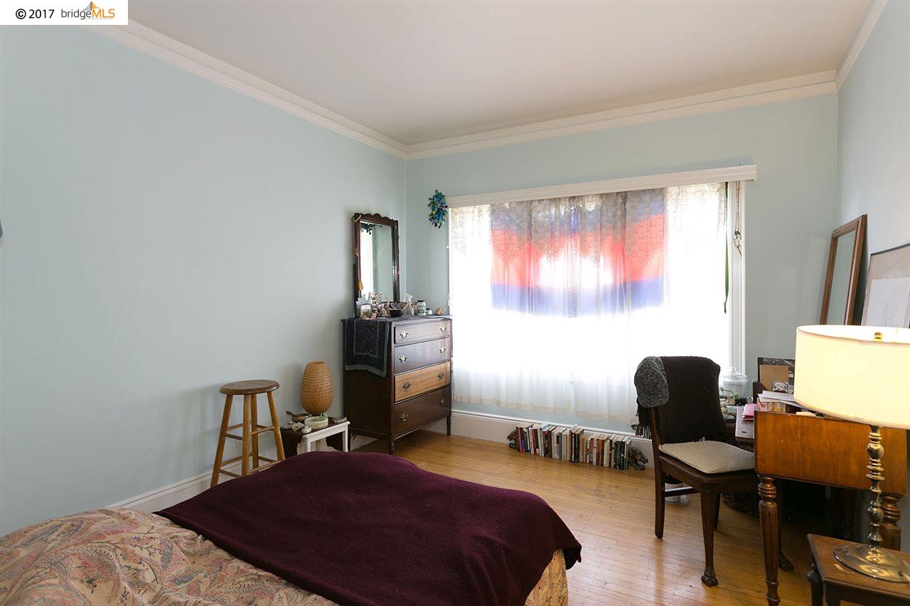 3141 COLLEGE AVENUE, BERKELEY, California 94705, ,Comm Ri Multi-units 5+,For Sale,COLLEGE AVENUE,40801557