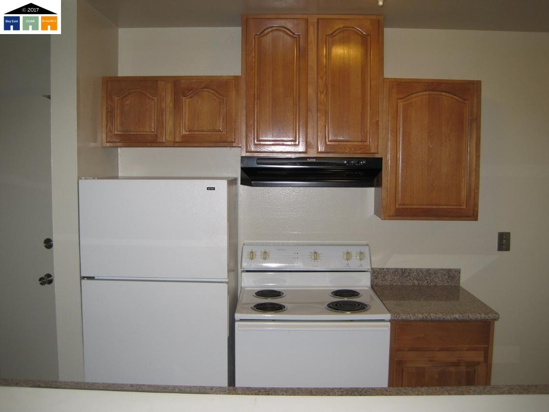 1951 30th, OAKLAND, California 94606, ,Comm Ri Multi-units 5+,For Sale,30th,40802220