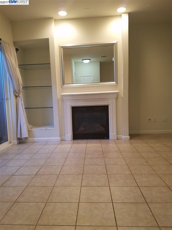 3360 Maguire Way Unit 103 Dublin Ca 94568 2 Beds 2 1 Baths