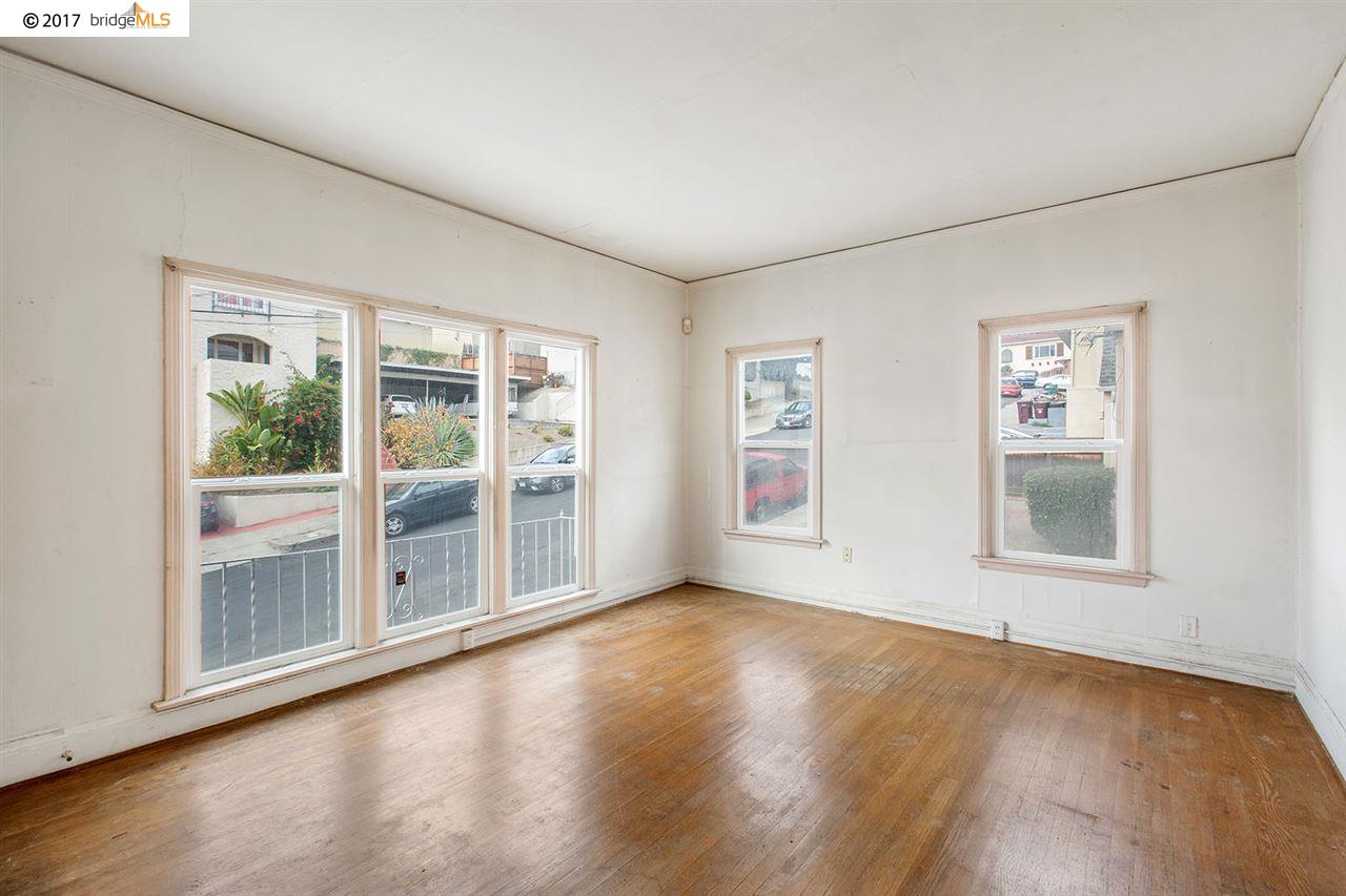 478 Capital St, OAKLAND, California 94610-5136, ,Comm Ri Multi-units 5+,For Sale,Capital St,40804293
