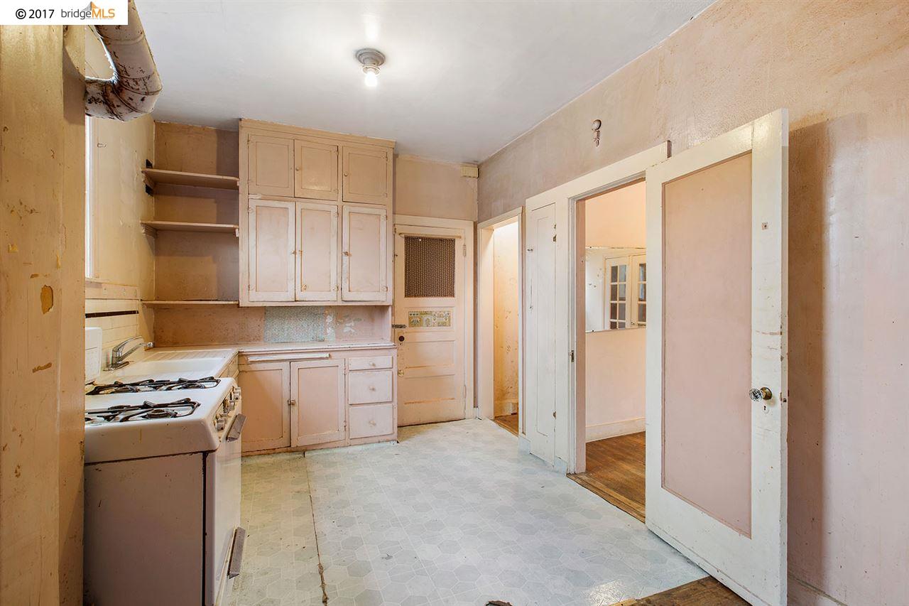 478 Capital St, OAKLAND, California 94610-5136, ,Comm Ri Multi-units 5+,For Sale,Capital St,40804293