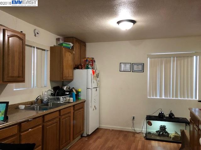 30 Sara Ct, BAY POINT, California 94565-3461, ,Comm Ri Multi-units 5+,For Sale,Sara Ct,40806497