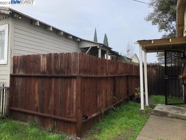 30 Sara Ct, BAY POINT, California 94565-3461, ,Comm Ri Multi-units 5+,For Sale,Sara Ct,40806497