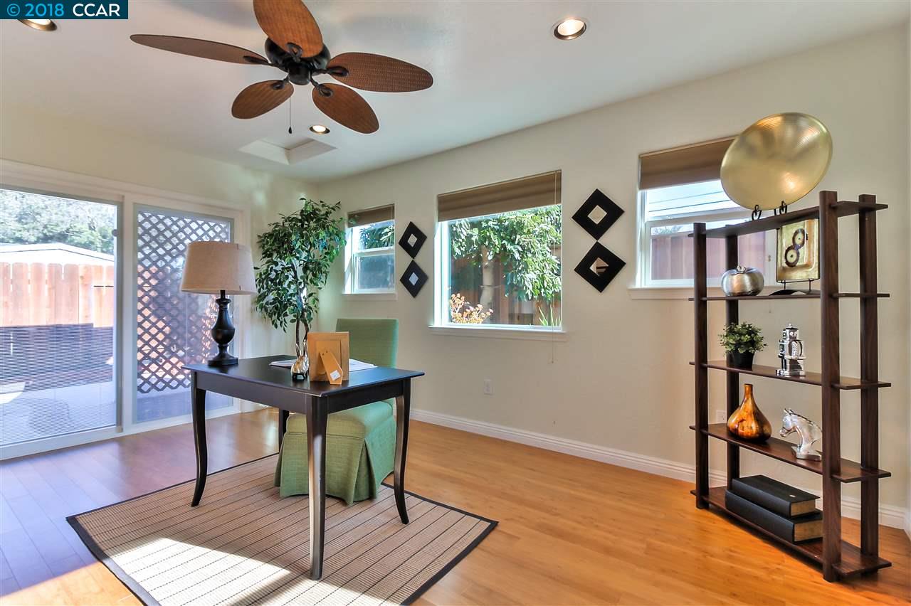 4418 Sacramento Ave