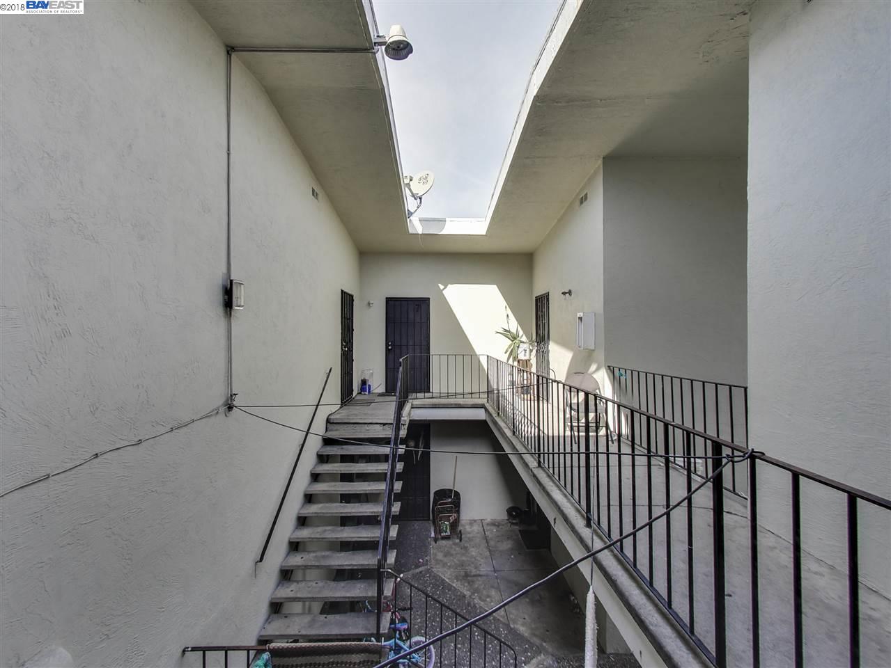7615 Bancroft Ave, OAKLAND, California 94605, ,Comm Ri Multi-units 5+,For Sale,Bancroft Ave,40810220