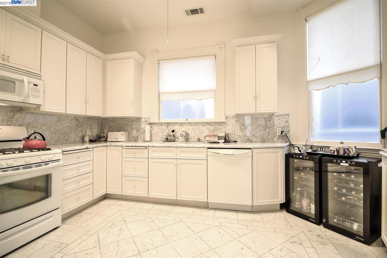 2114 Santa Clara Ave, ALAMEDA, California 94501, ,Comm Ri Multi-units 5+,For Sale,Santa Clara Ave,40810537