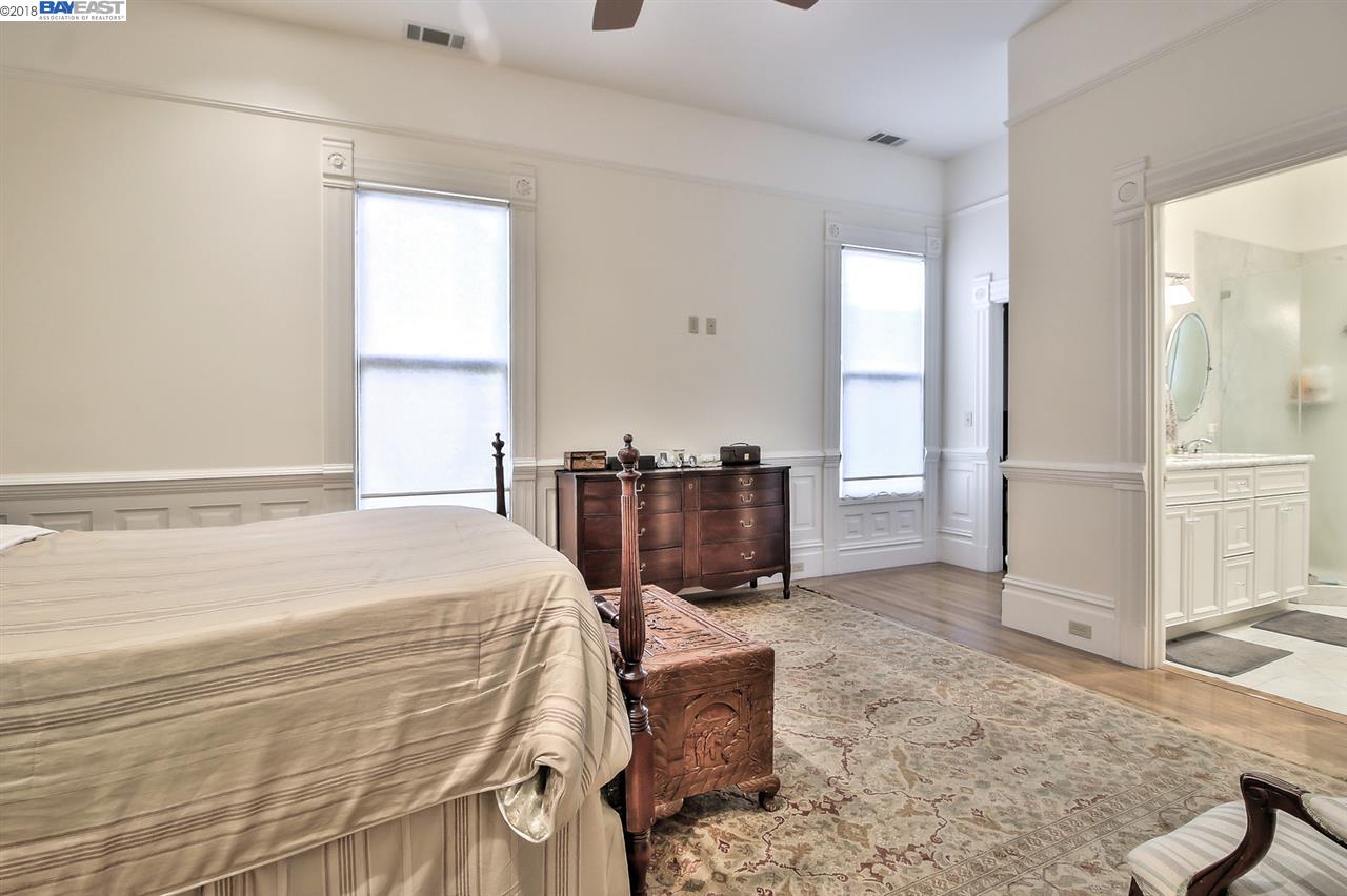 2114 Santa Clara Ave, ALAMEDA, California 94501, ,Comm Ri Multi-units 5+,For Sale,Santa Clara Ave,40810537