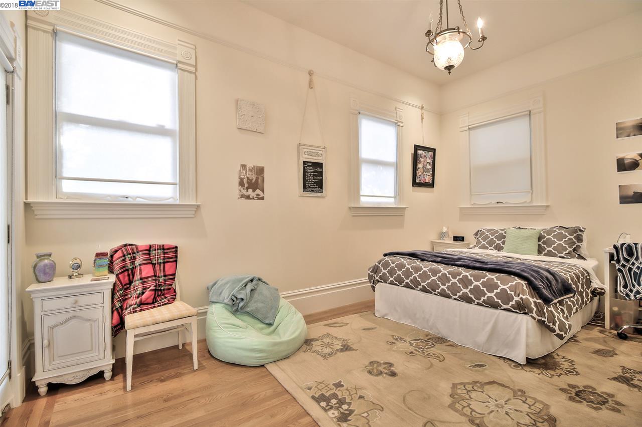 2114 Santa Clara Ave, ALAMEDA, California 94501, ,Comm Ri Multi-units 5+,For Sale,Santa Clara Ave,40810537