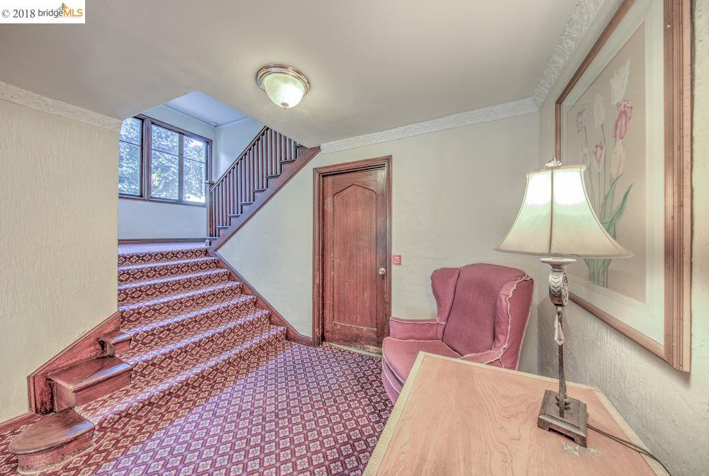 2427 Hilgard Avenue, BERKELEY, California 94709, ,Comm Ri Multi-units 5+,For Sale,Hilgard Avenue,40811608