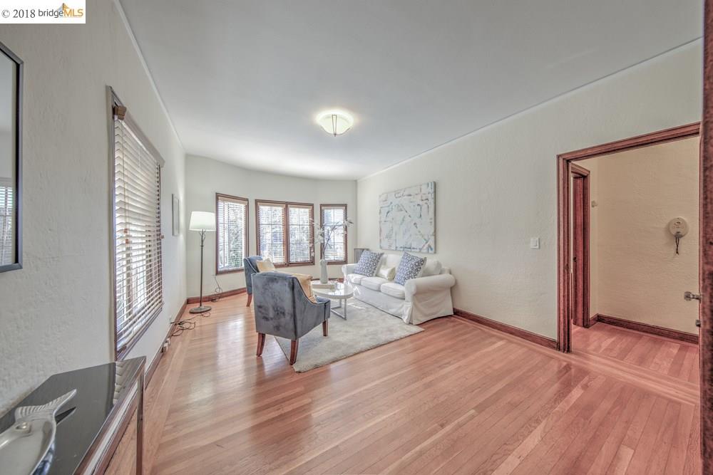 2427 Hilgard Avenue, BERKELEY, California 94709, ,Comm Ri Multi-units 5+,For Sale,Hilgard Avenue,40811608