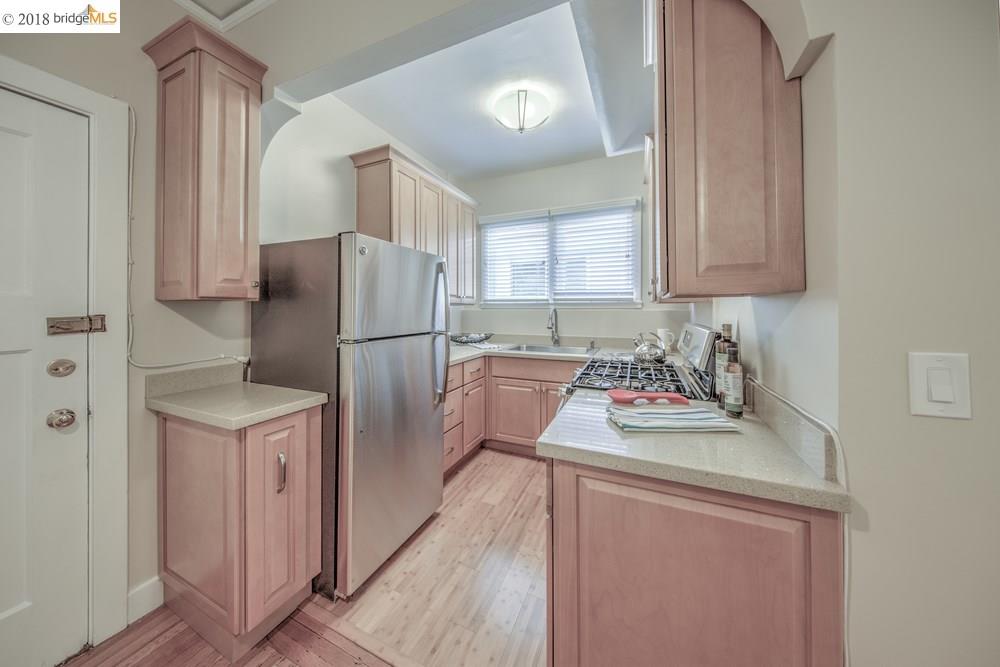 2427 Hilgard Avenue, BERKELEY, California 94709, ,Comm Ri Multi-units 5+,For Sale,Hilgard Avenue,40811608