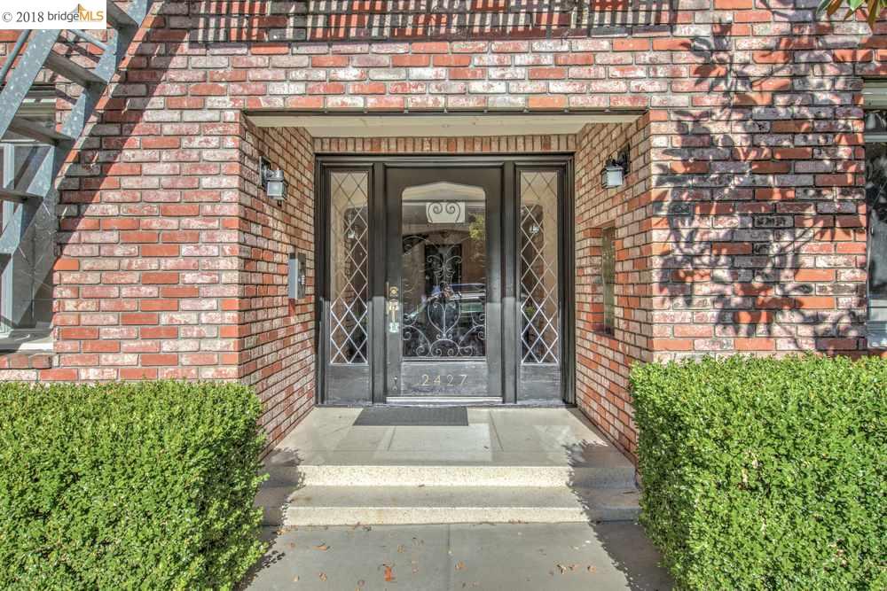 2427 Hilgard Avenue, BERKELEY, California 94709, ,Comm Ri Multi-units 5+,For Sale,Hilgard Avenue,40811608