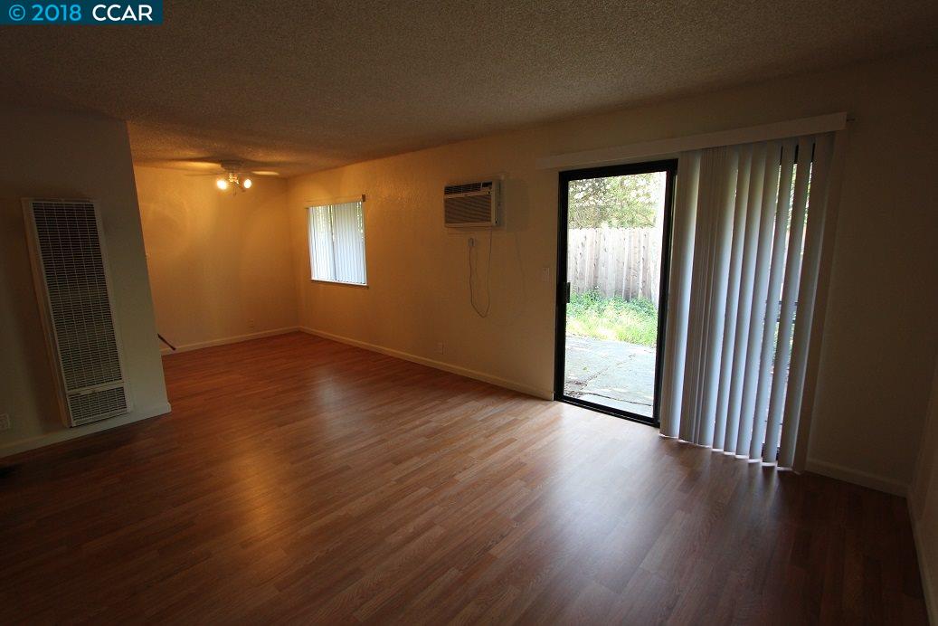 2323 Fairfield Ave, FAIRFIELD, California 94533, ,Comm Ri Multi-units 5+,For Sale,Fairfield Ave,40814262