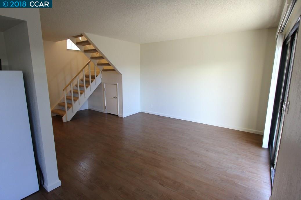 2323 Fairfield Ave, FAIRFIELD, California 94533, ,Comm Ri Multi-units 5+,For Sale,Fairfield Ave,40814262