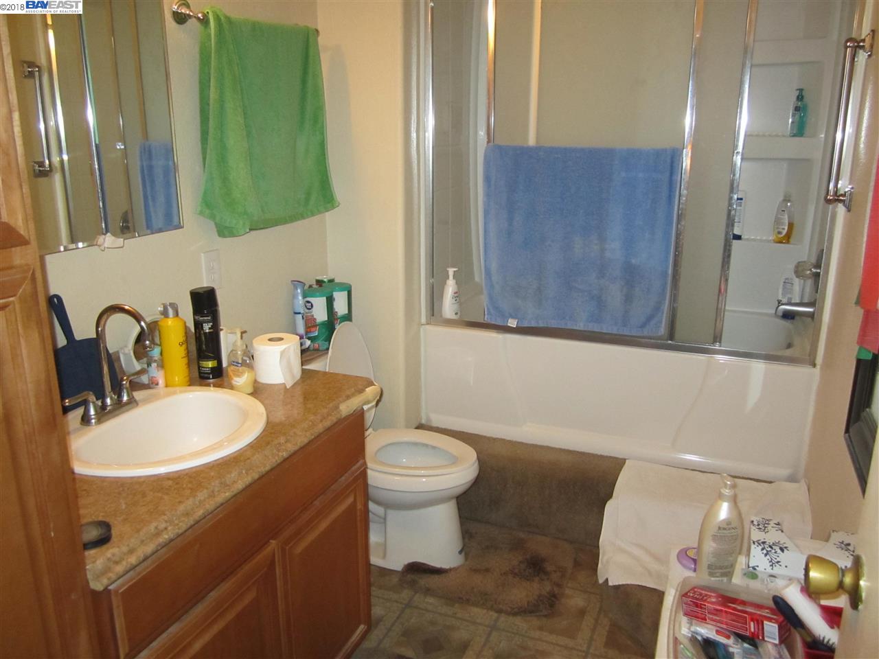 323 Smalley Ave, HAYWARD, California 94541, ,Comm Ri Multi-units 5+,For Sale,Smalley Ave,40815140