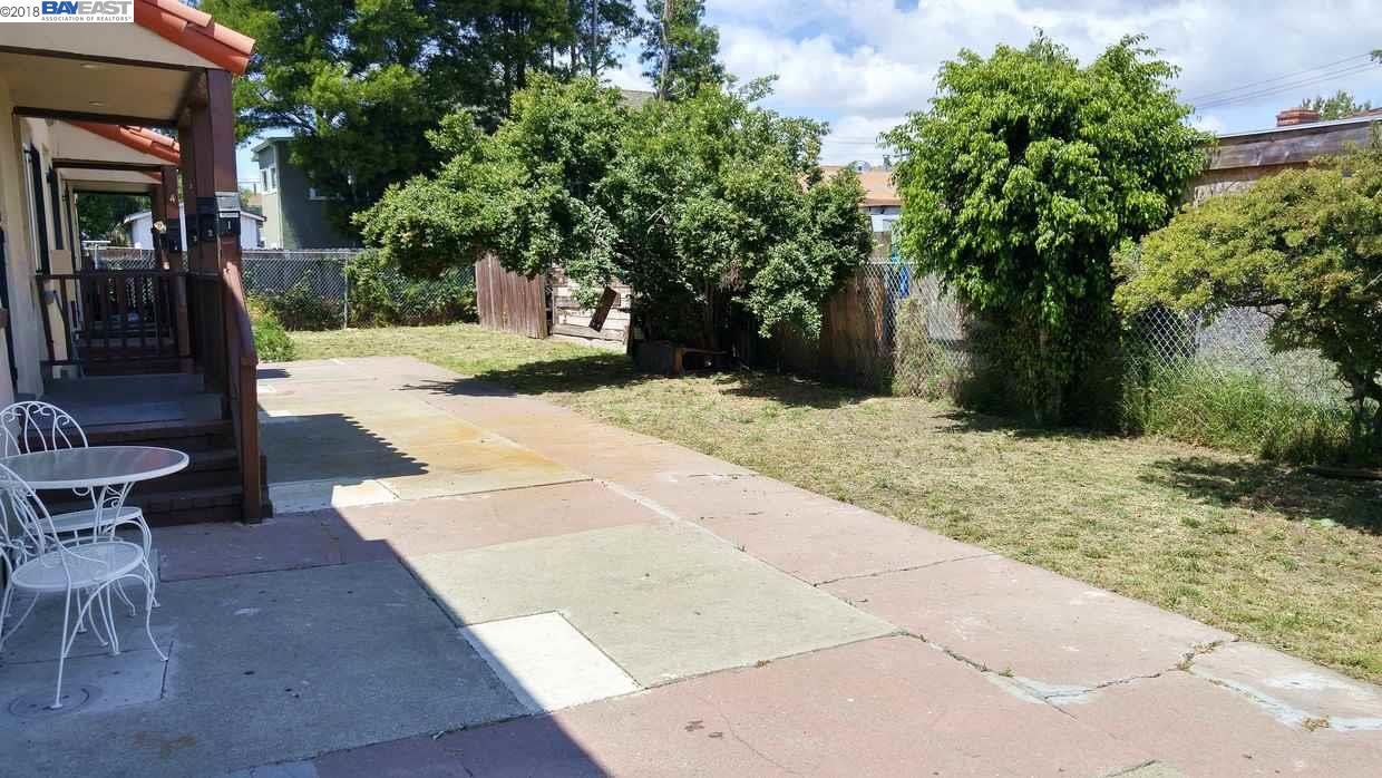 1077 77th Ave, OAKLAND, California 94621, ,Comm Ri Multi-units 5+,For Sale,77th Ave,40815835