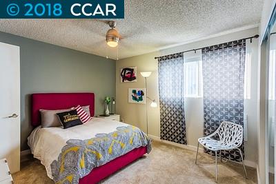 9000 Casals St, SACRAMENTO, California 95826, ,Comm Ri Multi-units 5+,For Sale,Casals St,40815851