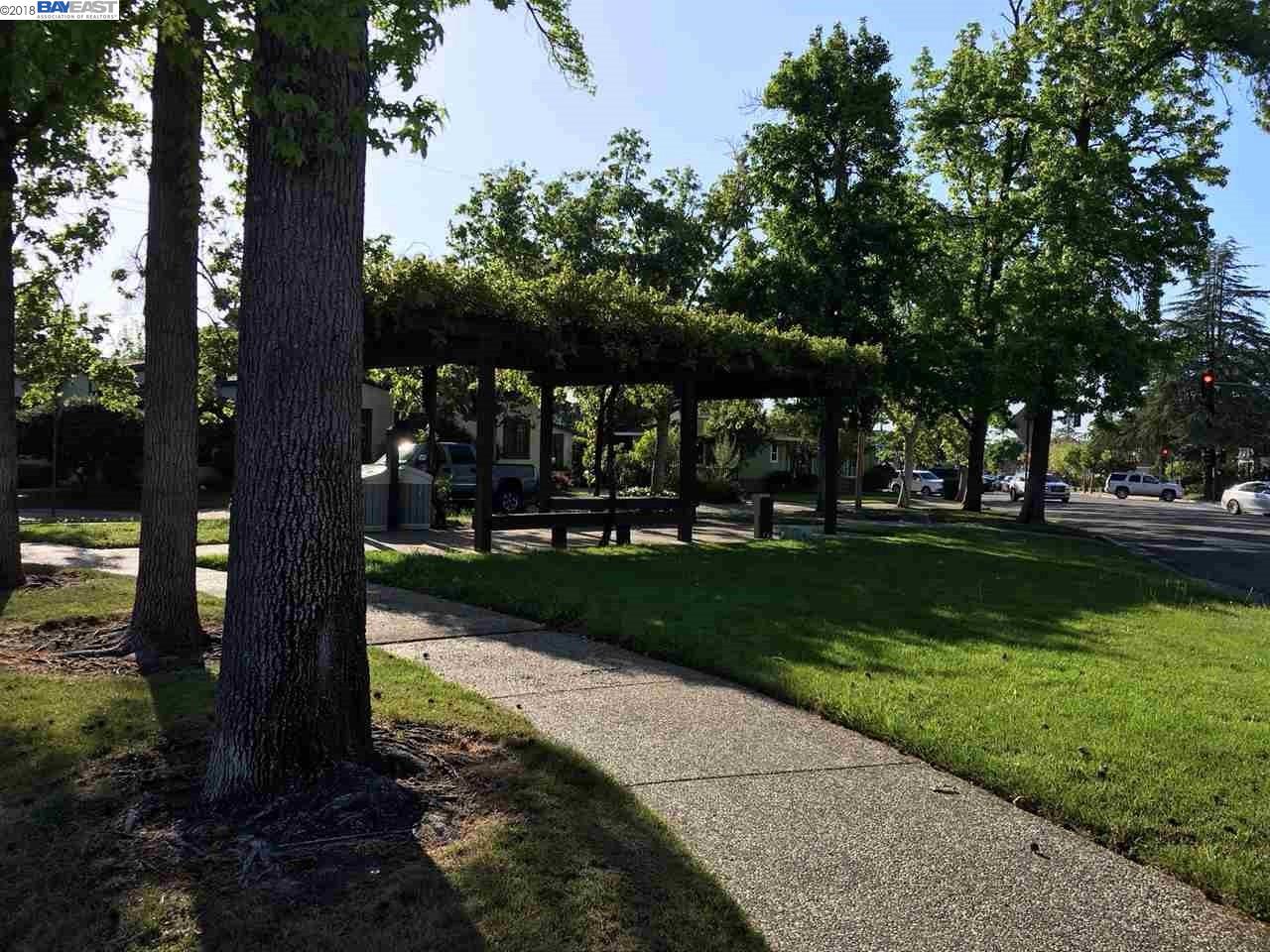 454 Livermore Avenue, LIVERMORE, California 94550, ,Comm Ri Multi-units 5+,For Sale,Livermore Avenue,40819595