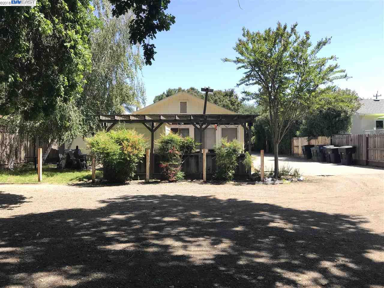 982 Division St, PLEASANTON, California 94566, ,Comm Ri Multi-units 5+,For Sale,Division St,40819998
