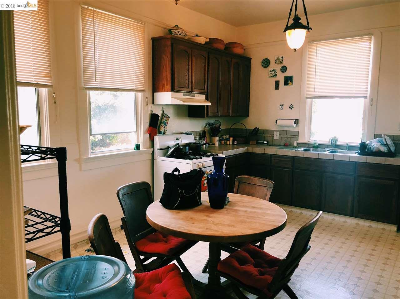 1033 Magnolia Street, OAKLAND, California 94607, ,Comm Ri Multi-units 5+,For Sale,Magnolia Street,40824695