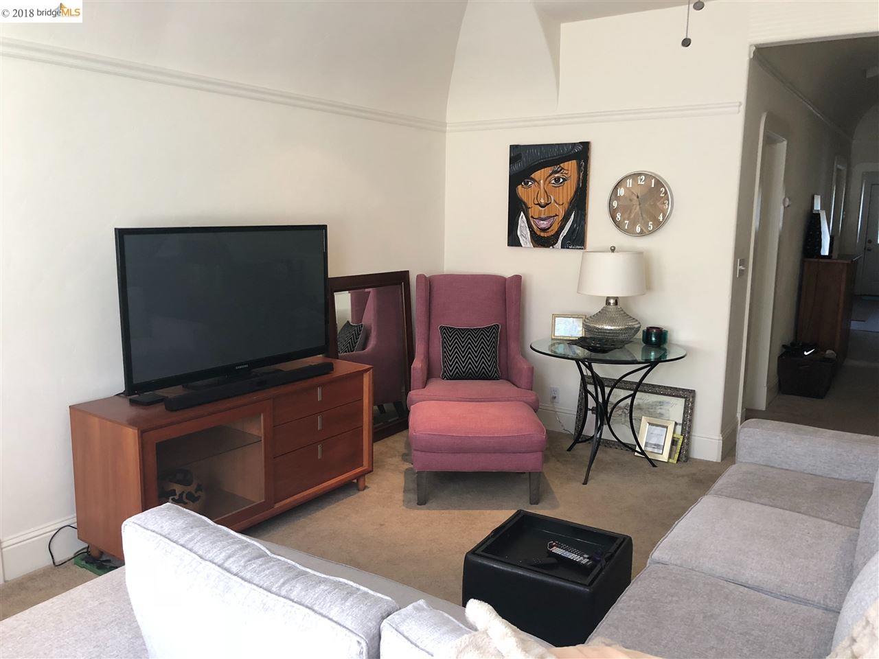 1033 Magnolia Street, OAKLAND, California 94607, ,Comm Ri Multi-units 5+,For Sale,Magnolia Street,40824695